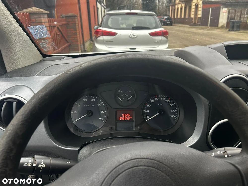 Citroën Berlingo 1.6i Prestige - 13