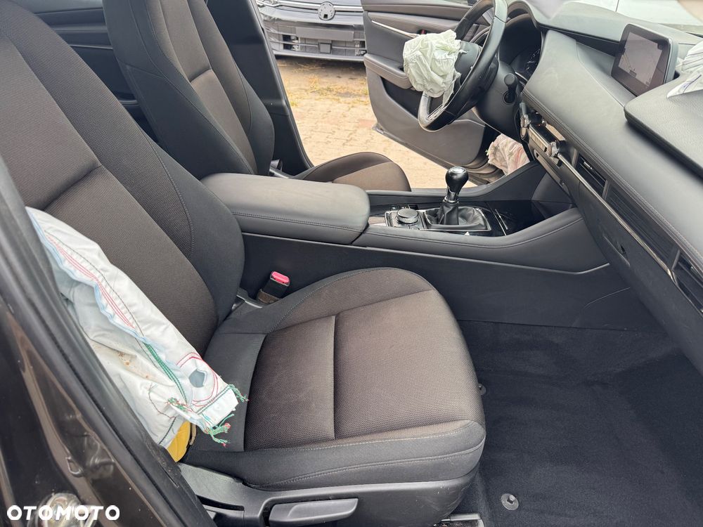 Mazda 3 - 33