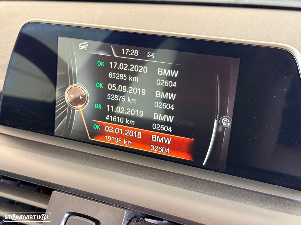 BMW 116 d Auto - 23