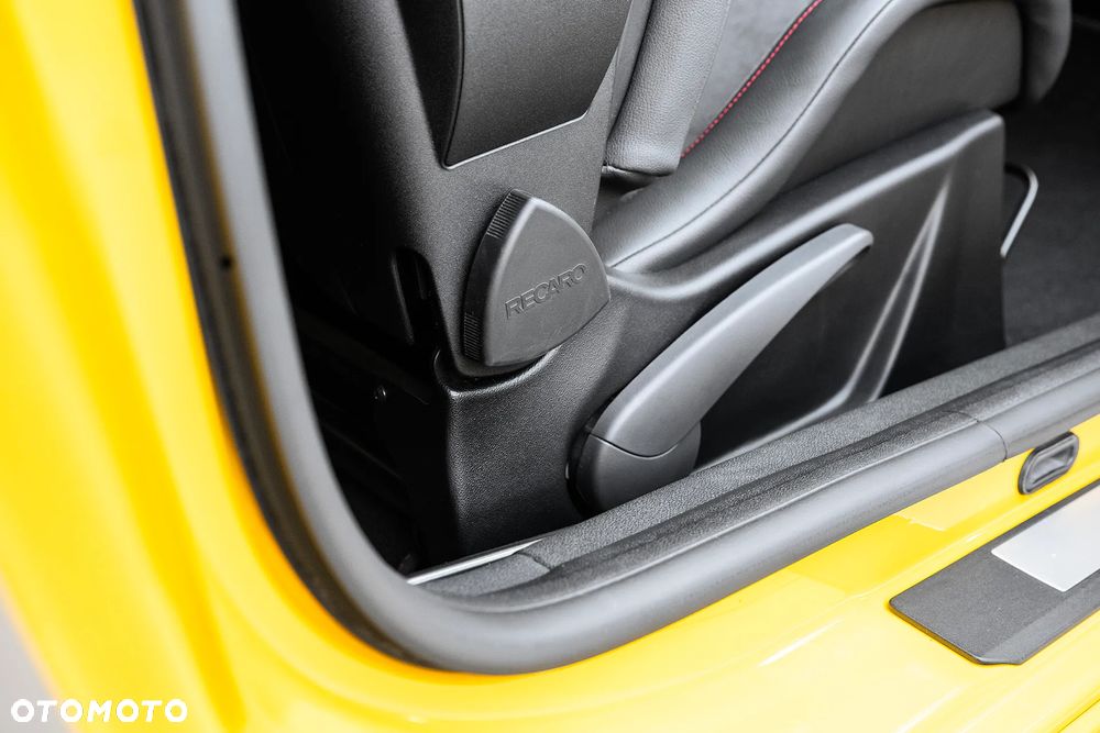 Renault Megane R.S SL Trophy - 30