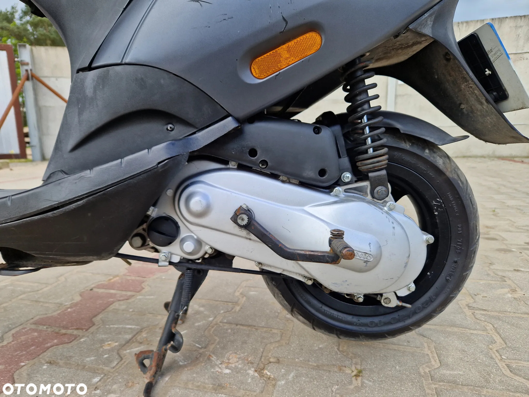 Piaggio ZIP - 8