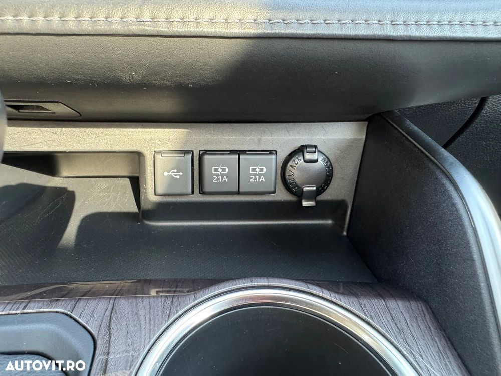 Toyota Highlander 2.5 L Hybrid Dynamic Force 248CP Luxury Pearly - 26