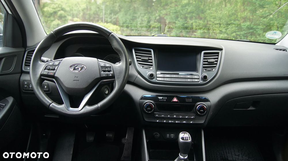 Hyundai Tucson blue 1.6 GDi 2WD Navi - 13