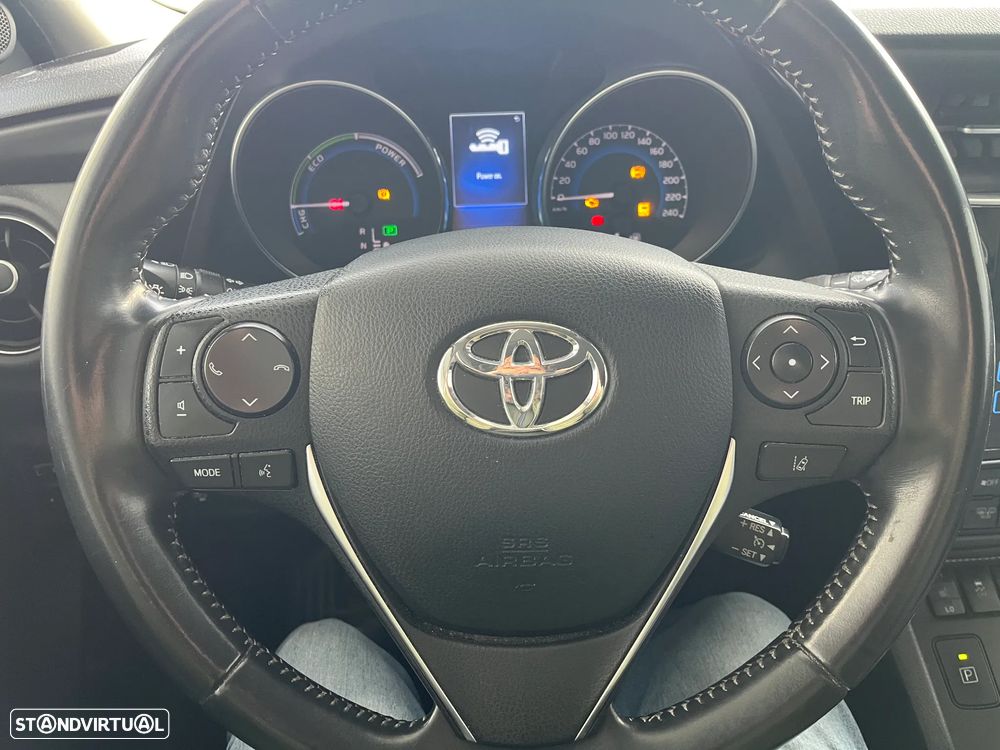 Toyota Auris Touring Sports - 6