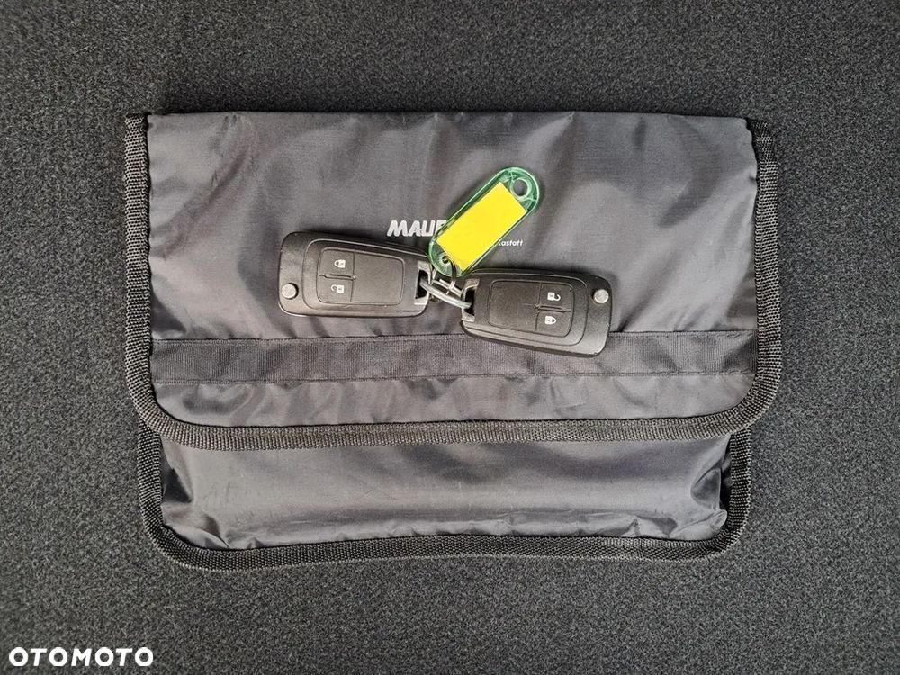 Opel Corsa 1.4 Active - 32
