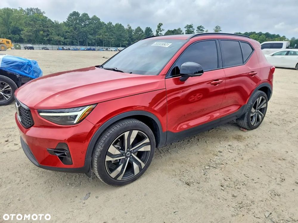 Volvo XC 40 B5 AWD Ultimate Bright