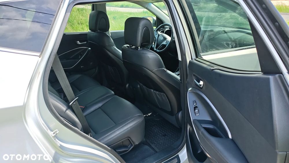 Hyundai Santa Fe 2.0 T Sport Utility - 17