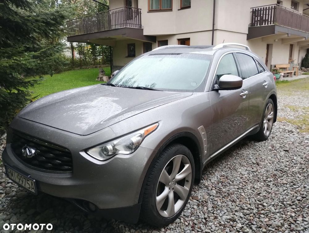 Infiniti FX - 1