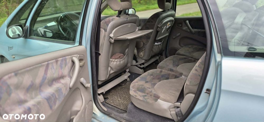 Citroën Xsara Picasso 1.8 16V SX - 2