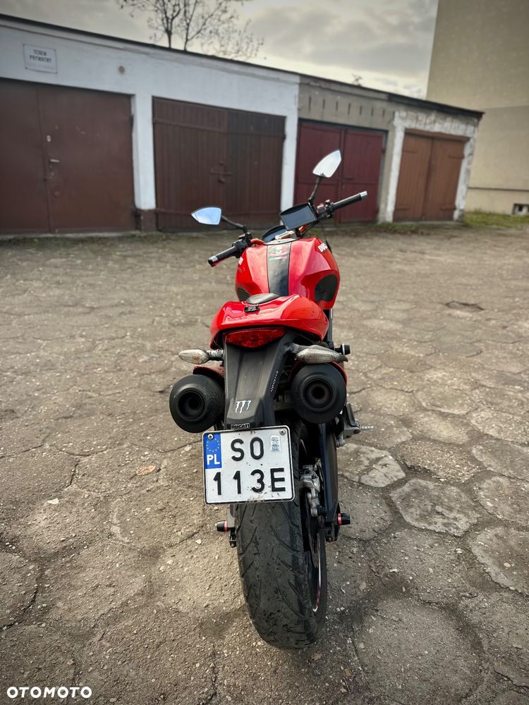 Ducati Monster - 11