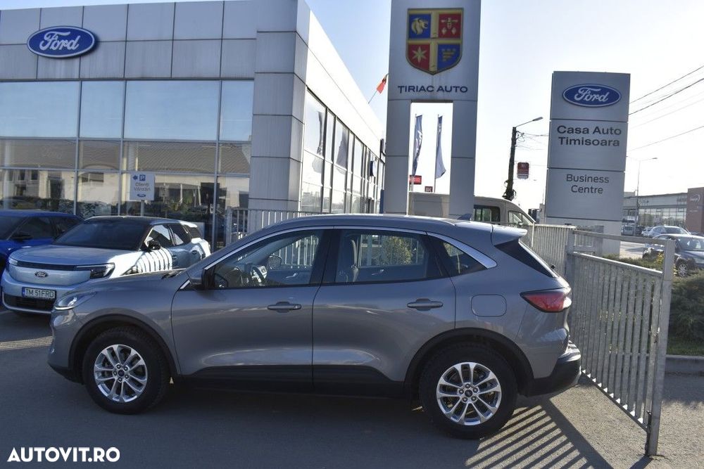 Ford Kuga - 9