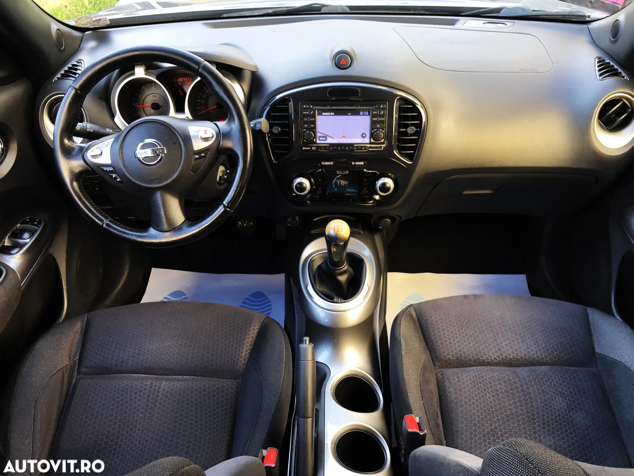 Nissan Juke 1.6 Start/Stop Tekna - 6