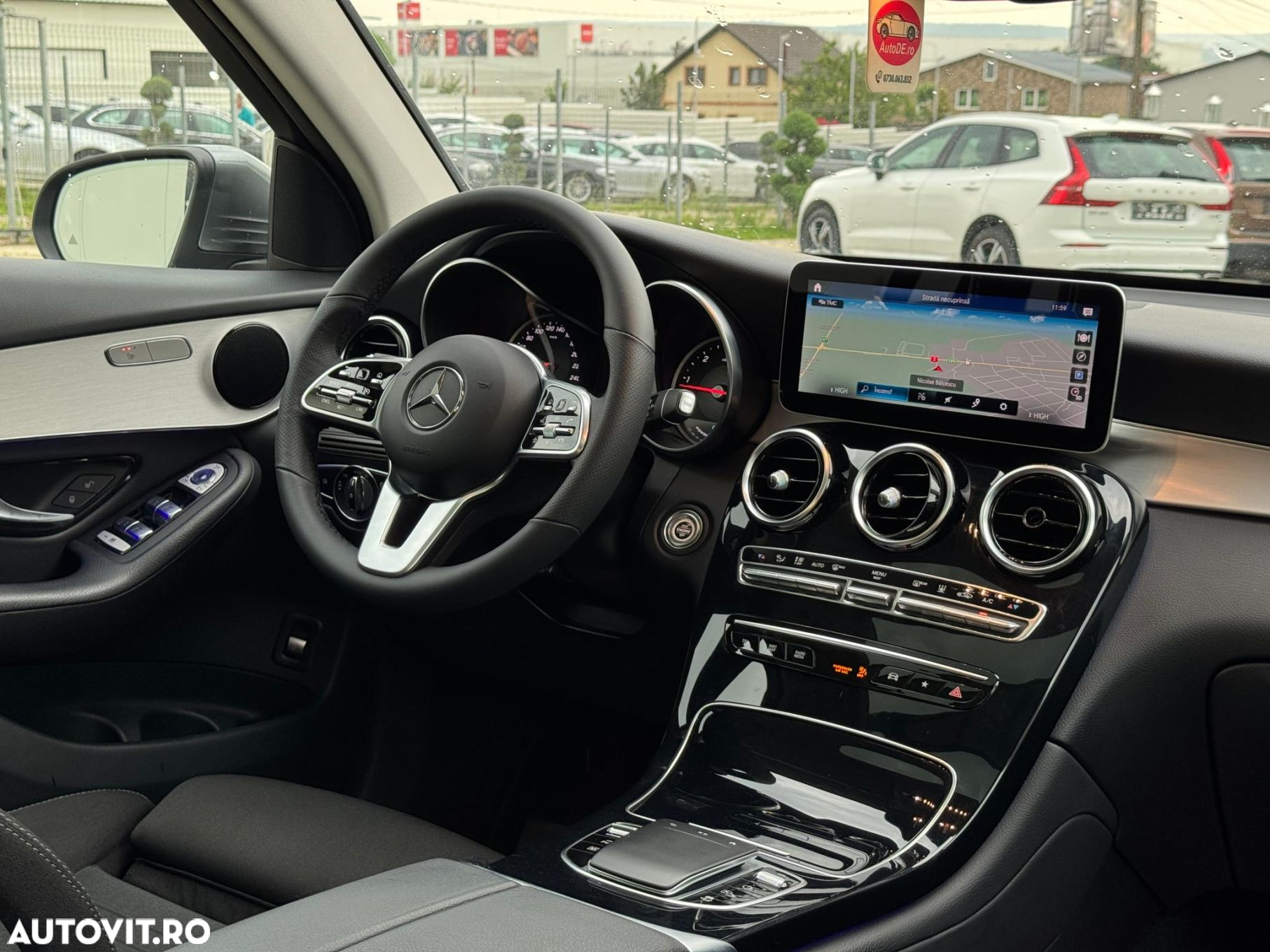 Mercedes-Benz GLC - 7