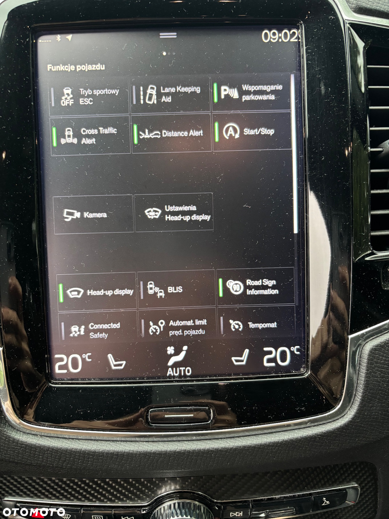 Volvo XC 90 D5 AWD R-Design 7os - 8