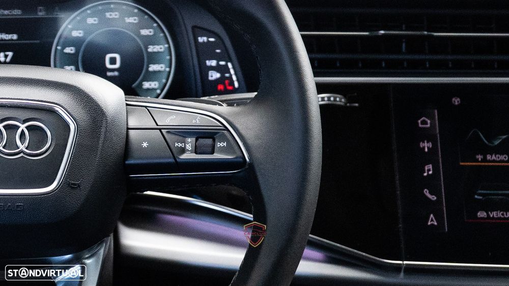 Audi Q7 55 TFSIe quattro Tiptronic - 25