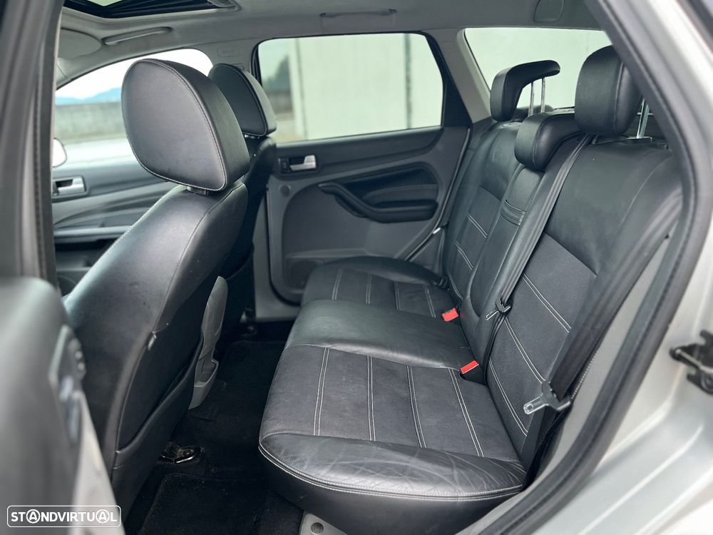 Ford Focus SW 1.6 TDCi Titanium - 10