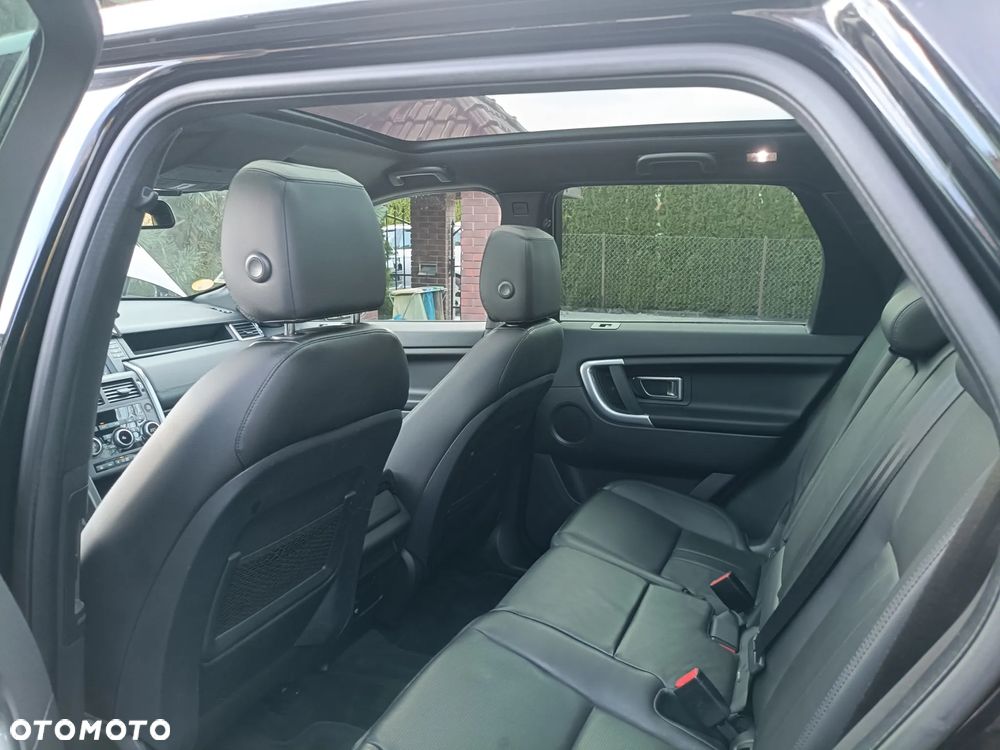 Land Rover Discovery Sport TD4 HSE Luxury - 16