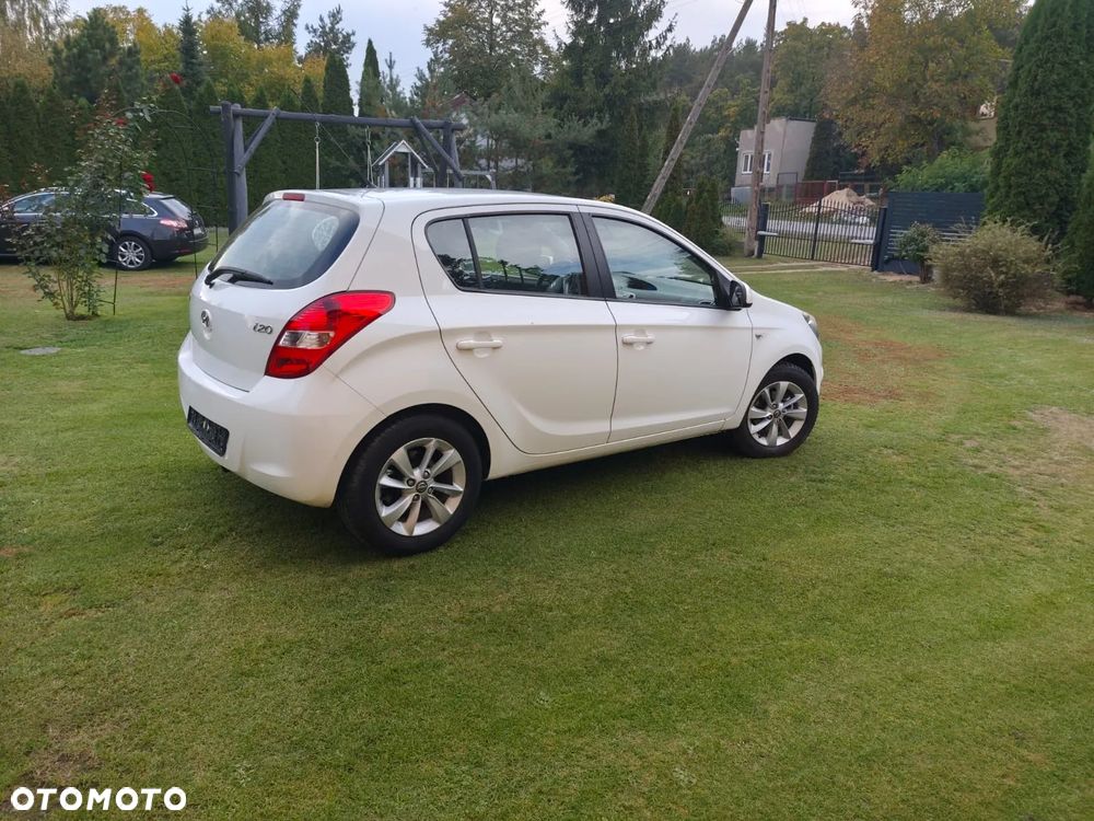 Hyundai i20 - 2
