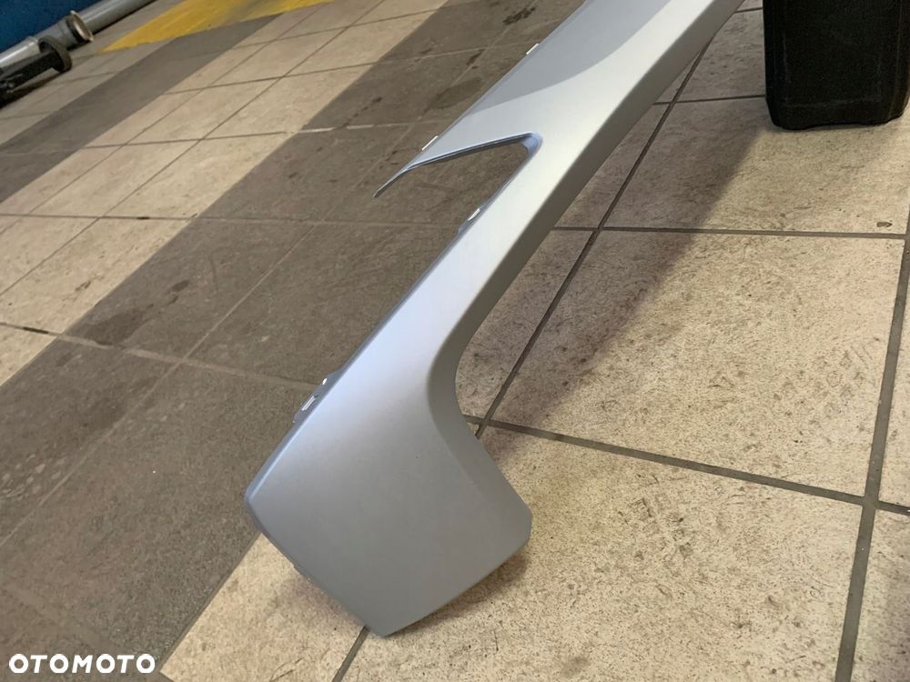 Ford explorer elektryk kratka zderzaka - 2