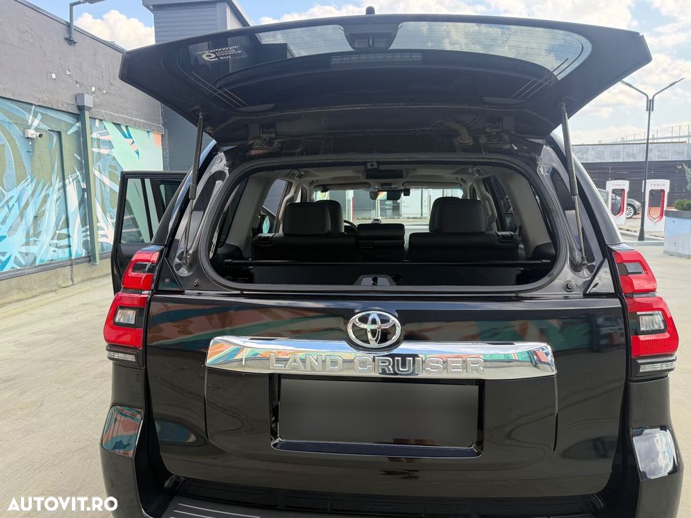TOYOTA Land Cruiser 2020 — imagine 18