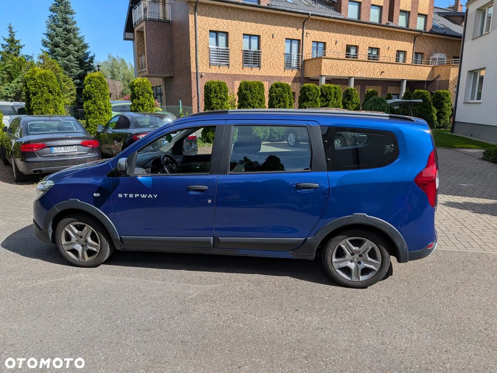 Dacia Lodgy 1.5 Blue dCi Stepway S&S - 13