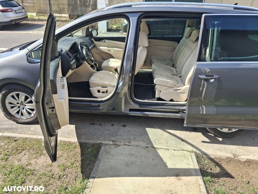 Volkswagen Sharan 2.0 TDI DSG Blue Motion Highline - 4