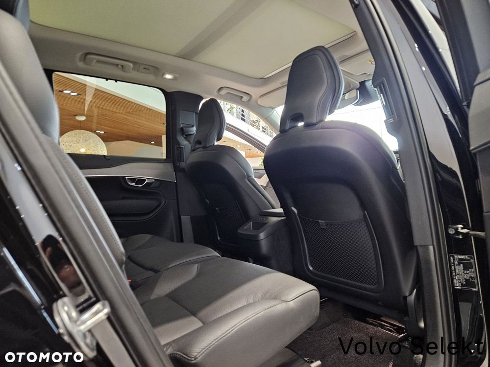 Volvo XC 90 - 28