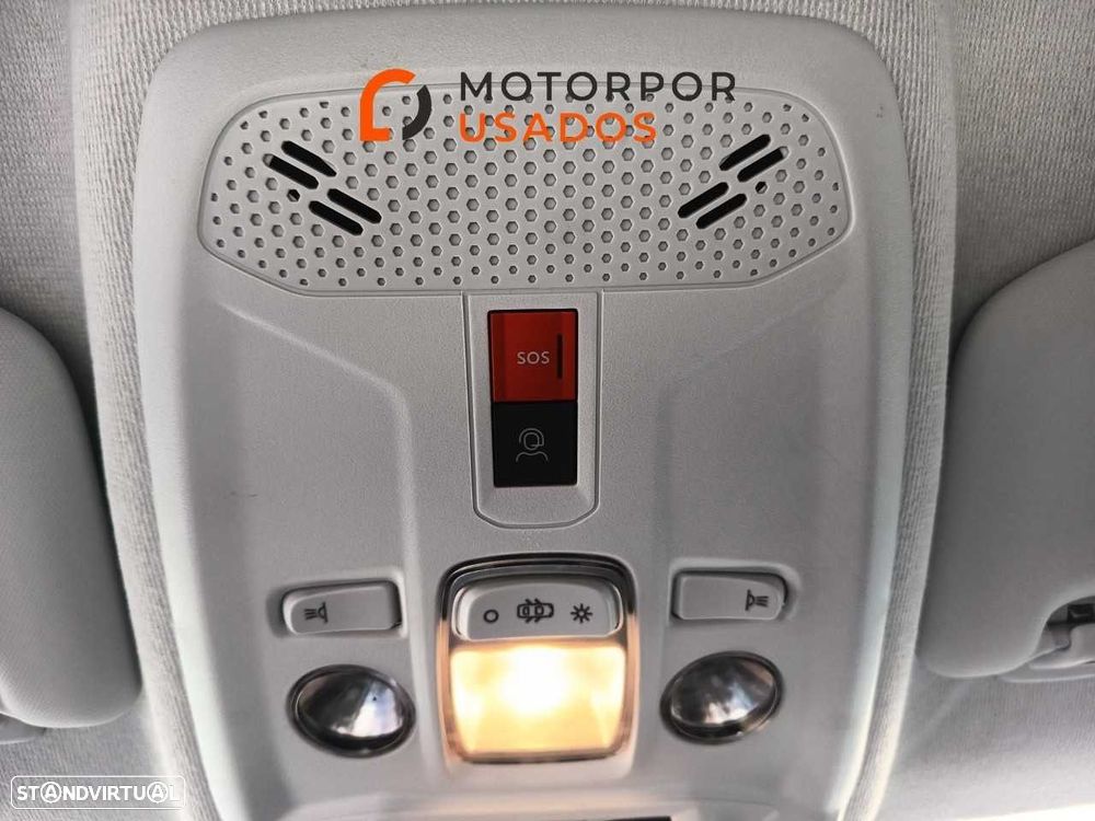 Peugeot 208 1.2 Hybrid Allure e-DCS6 - 16