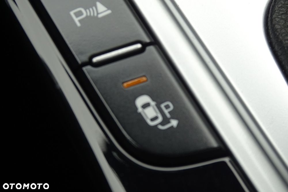 Kia XCeed 1.5 T-GDI MHEV Prestige Line DCT - 39