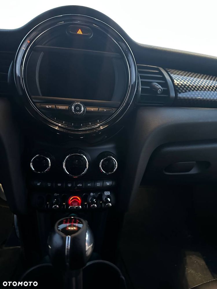 MINI John Cooper Works - 10