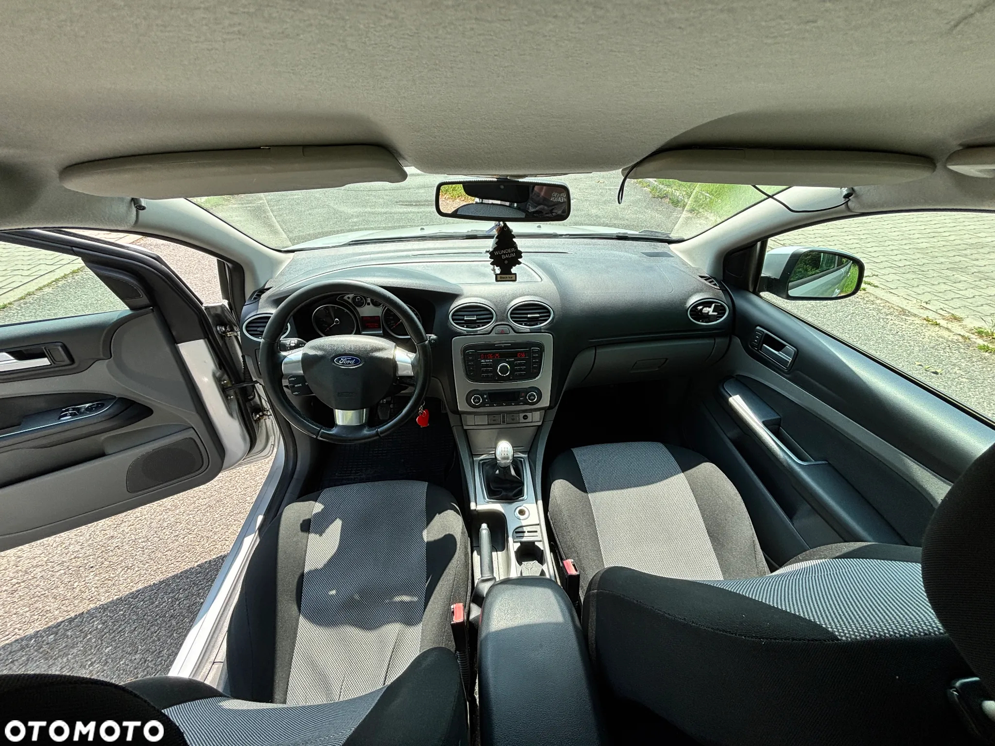 Ford Focus 1.8 TDCi Ambiente - 15