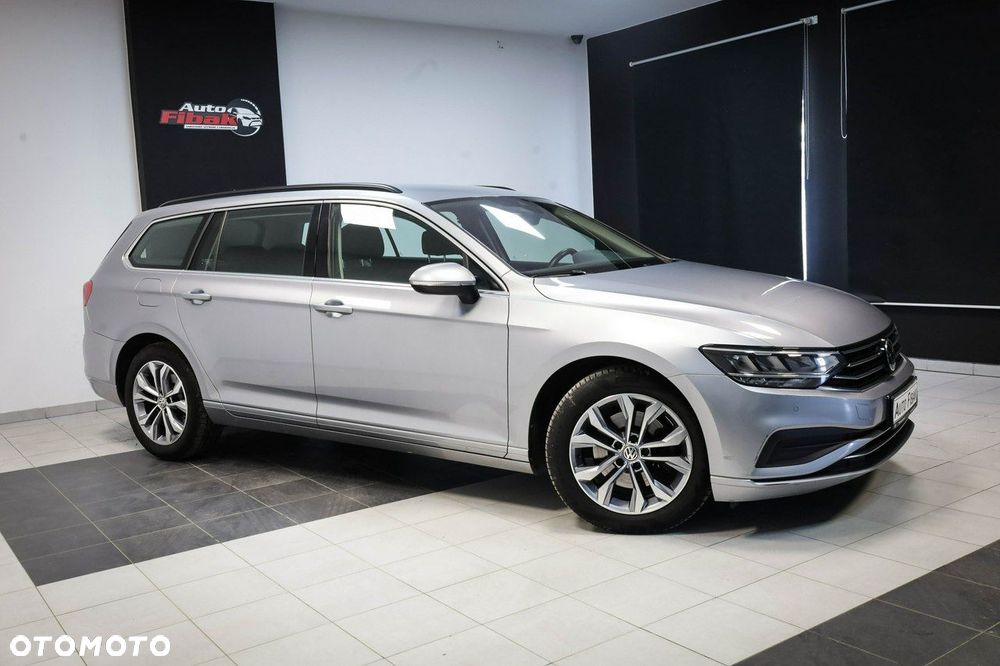 Volkswagen Passat - 7