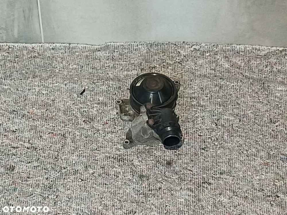 NR 12 Pompa wody do BMW X5 E70 3.0TDI 038842328 - 2