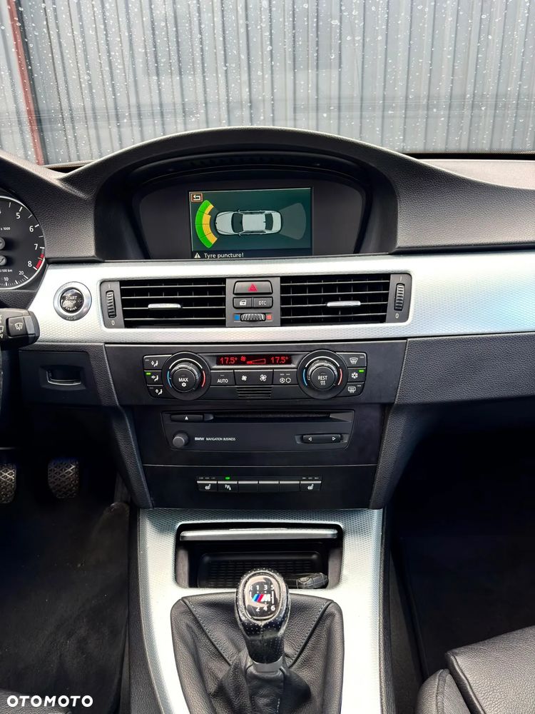 BMW Seria 3 320i - 20