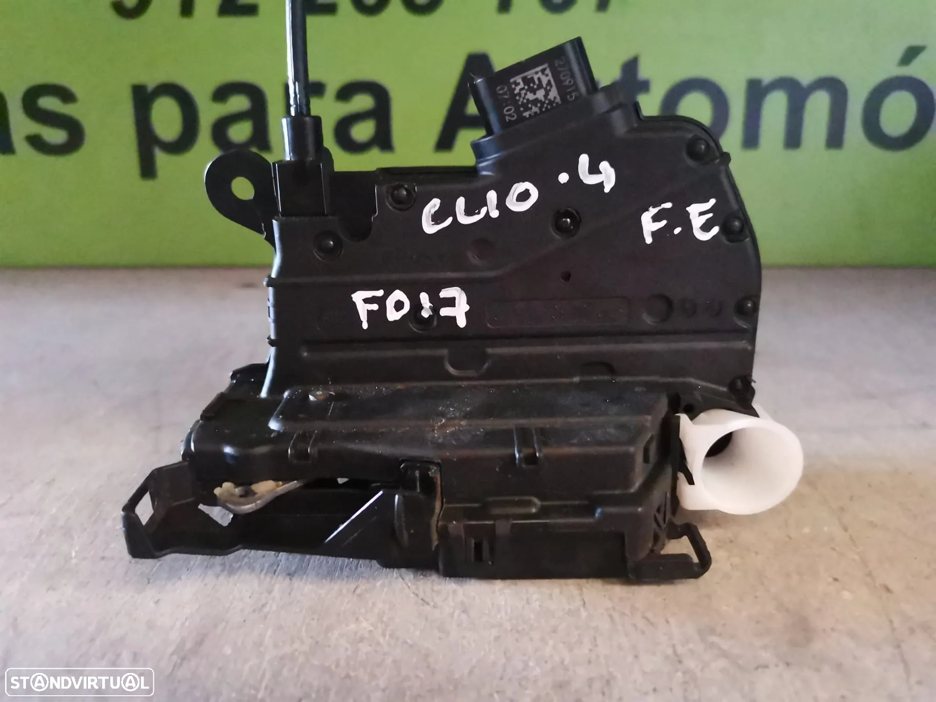 RENAULT CLIO IV 4 FECHADURA FRENTE ESQUERDA -  F017 - 2