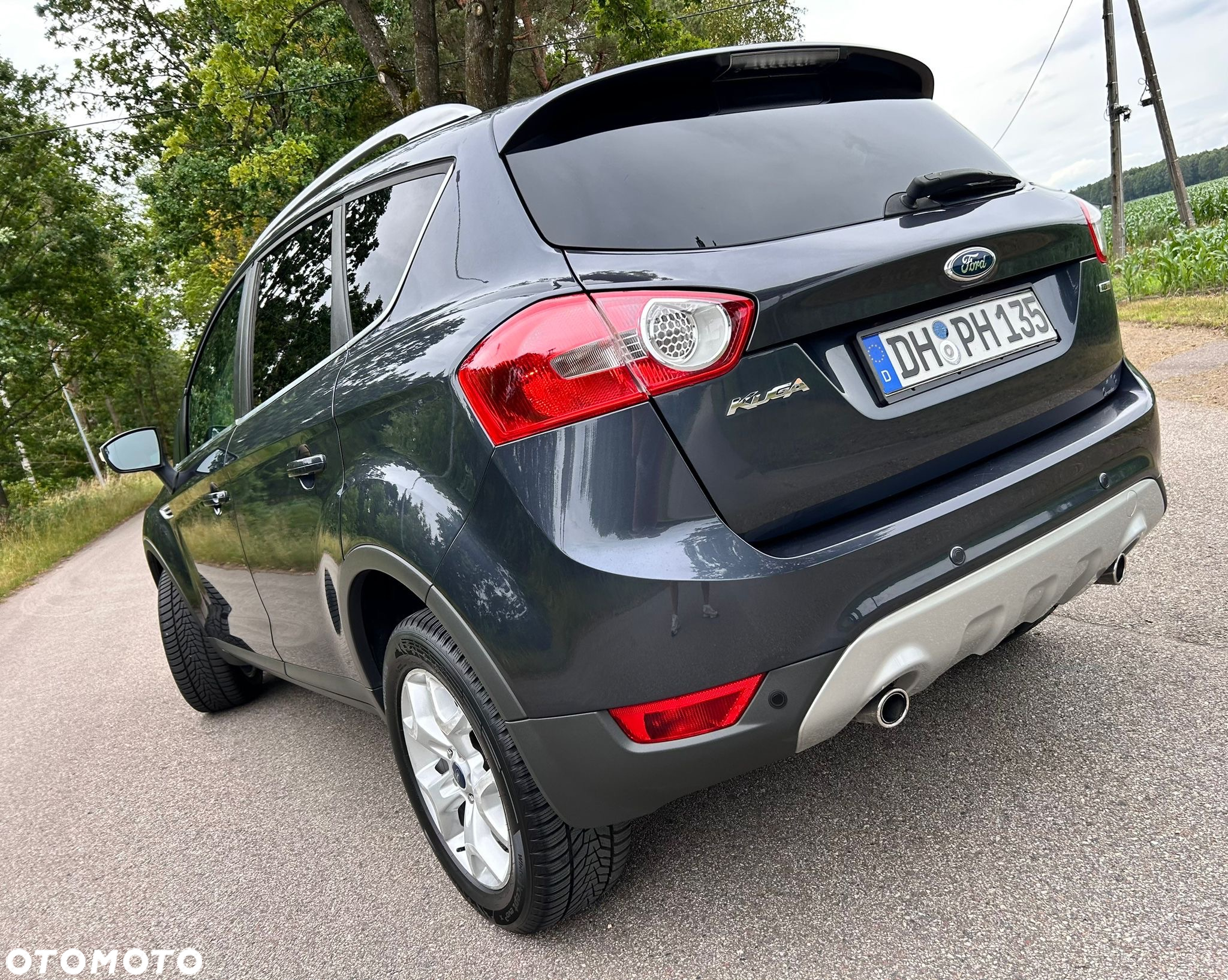 Ford Kuga 2.0 TDCi 2x4 Titanium - 5