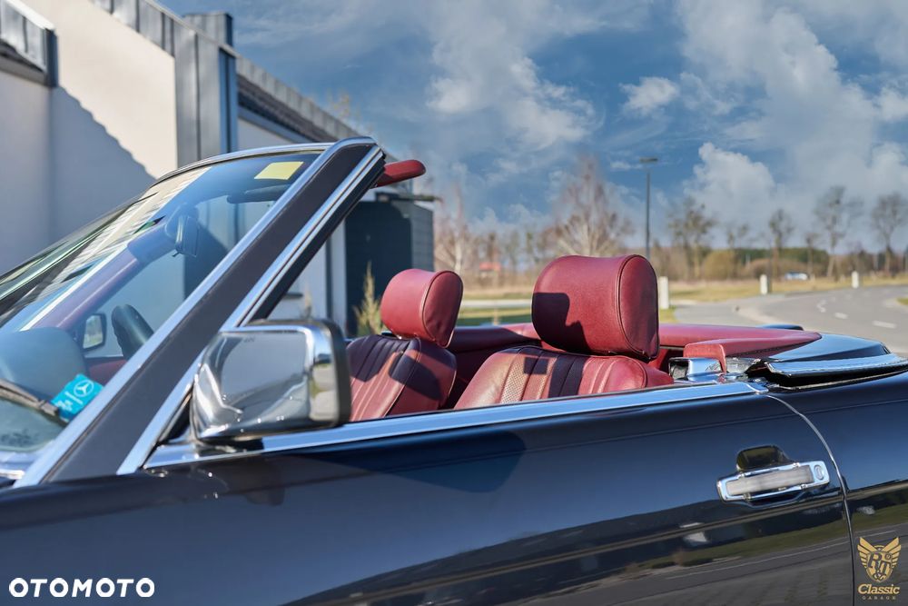 Mercedes-Benz SL - 16