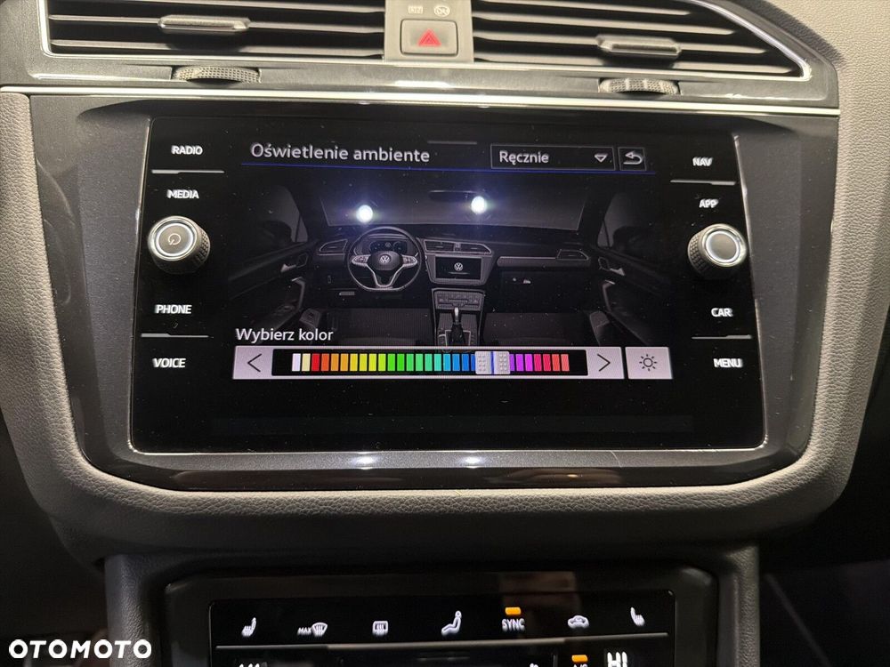 Volkswagen Tiguan 2.0 TSI 4Mot R-Line DSG - 27