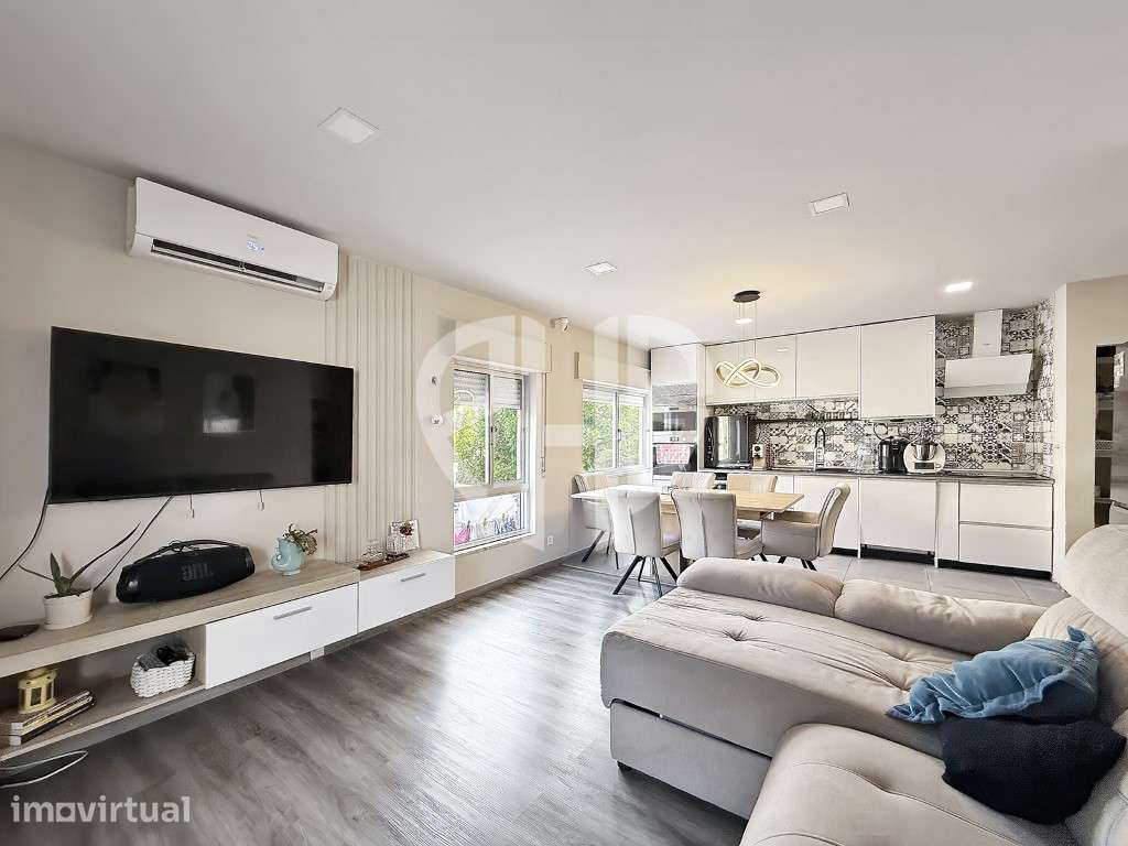 Apartamento T3 com Suite na Praça da Liberdade | Centro da Moita - Grande imagem: 3/25