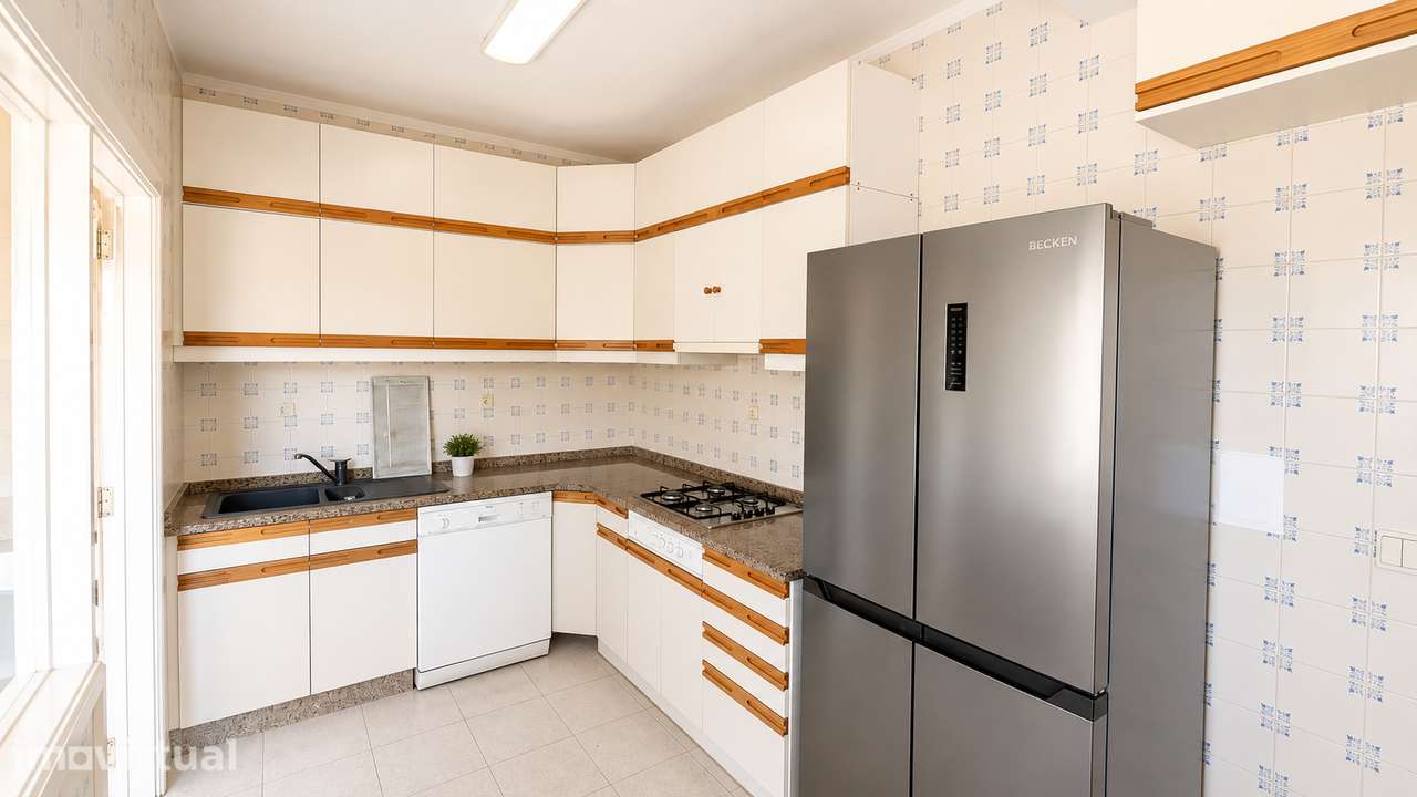 Quarto para Arrendamento Próximo da Praia e do Centro [14,5m²] - Grande imagem: 4/9