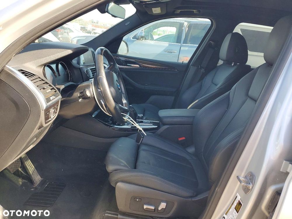 BMW X3 xDrive20i GPF Luxury Line - 7