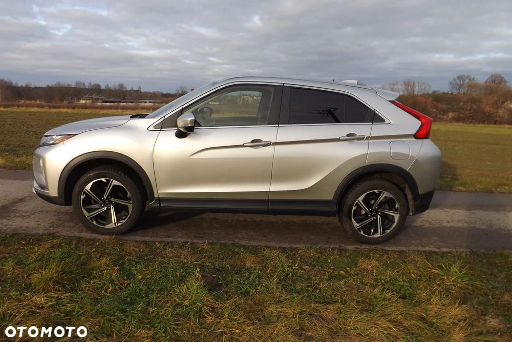 Mitsubishi Eclipse Cross 1.5 T-MIVEC (ClearTec) CVT 4WD Plus - 14