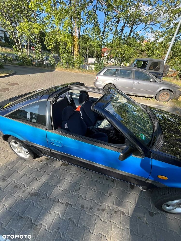 Nissan 100 NX