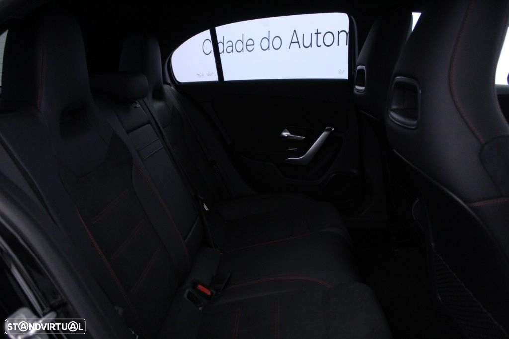 Mercedes-Benz A 250 e AMG Line - 15