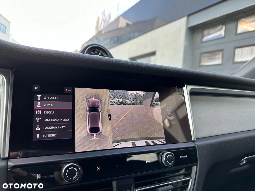 Porsche Macan Standard - 12