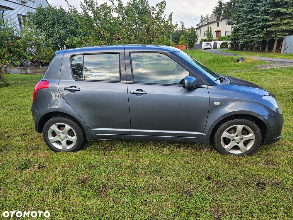 Suzuki Swift 1.3 4x4 Snow - 4