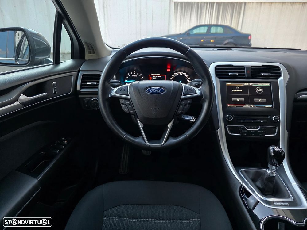 Ford Mondeo SW 1.5 TDCi Titanium - 39