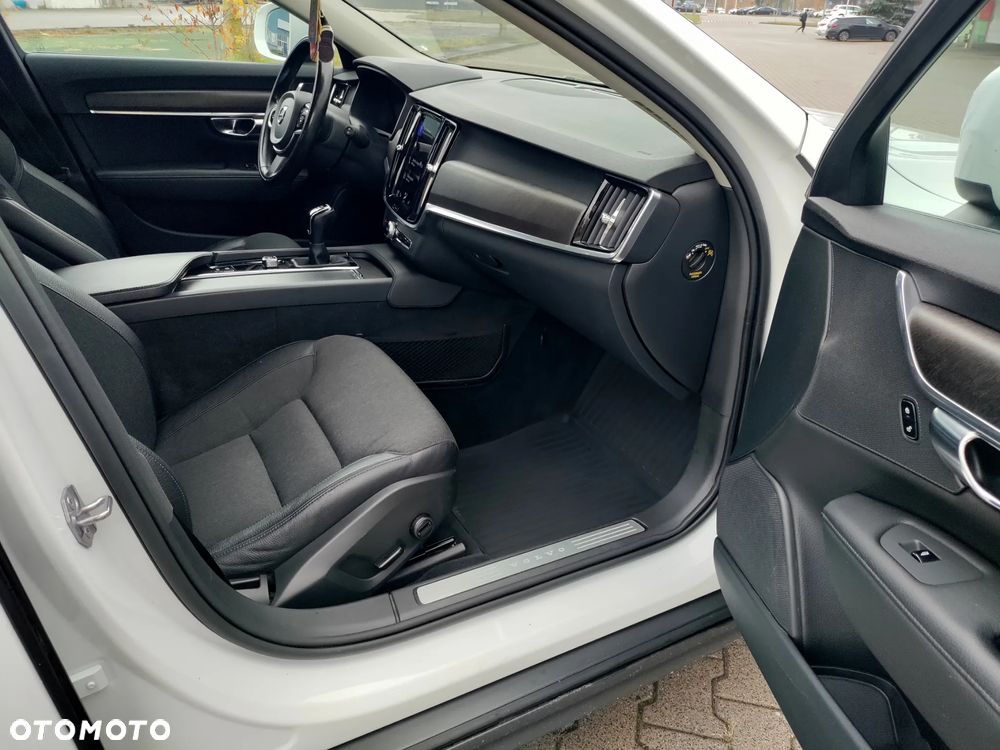 Volvo V90 Cross Country D4 AWD Pro - 18