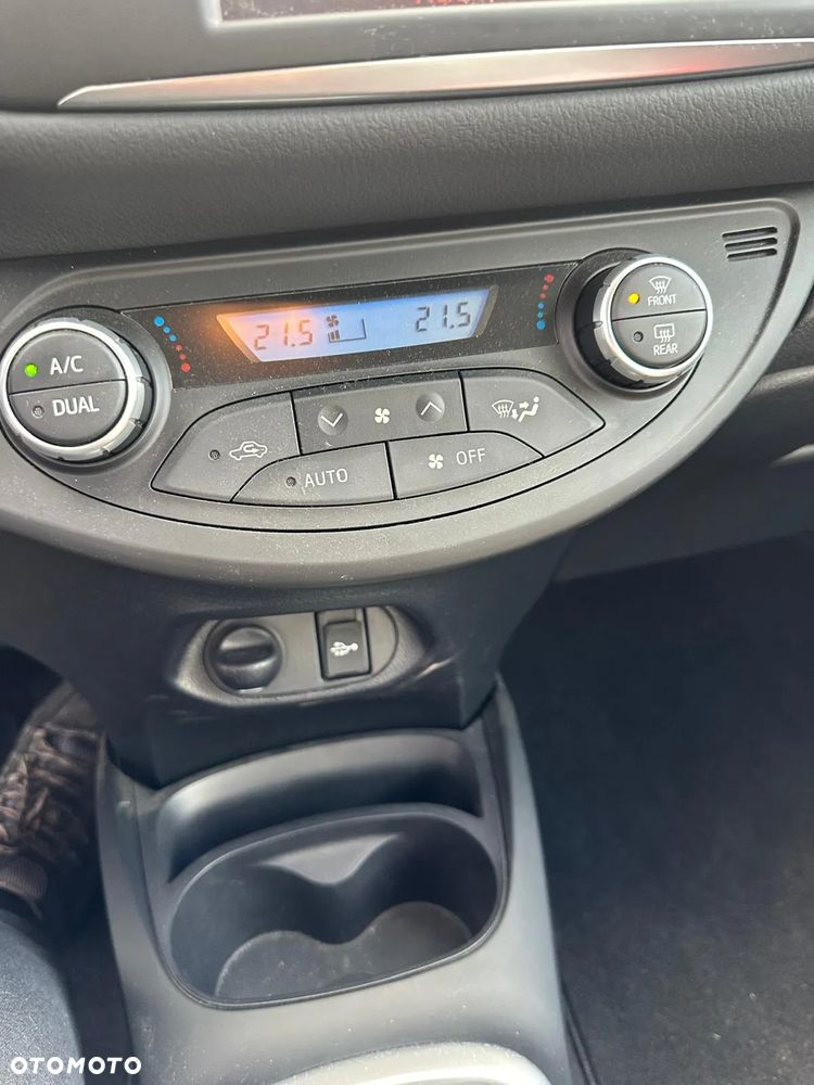 Toyota Yaris - 5
