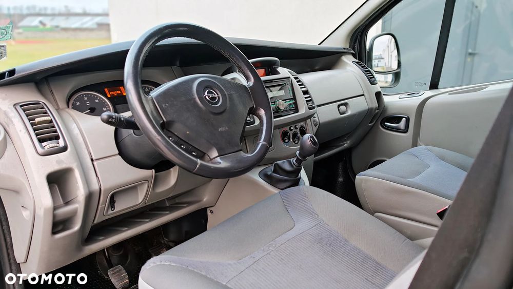 Opel VIVARO - 10